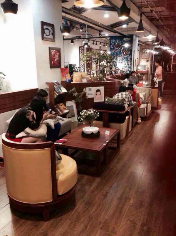 東家生活館