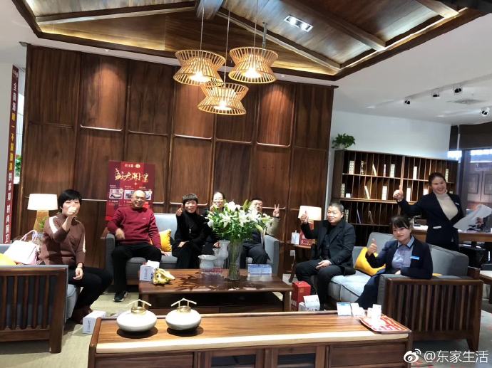 洛陽東家胡桃里開業(yè)當天營業(yè)額創(chuàng)60萬佳績