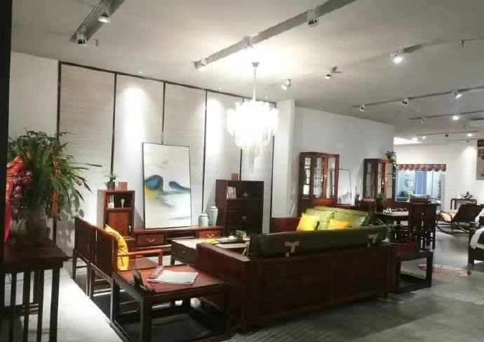 東家花梨院子太倉店開業(yè)啦
