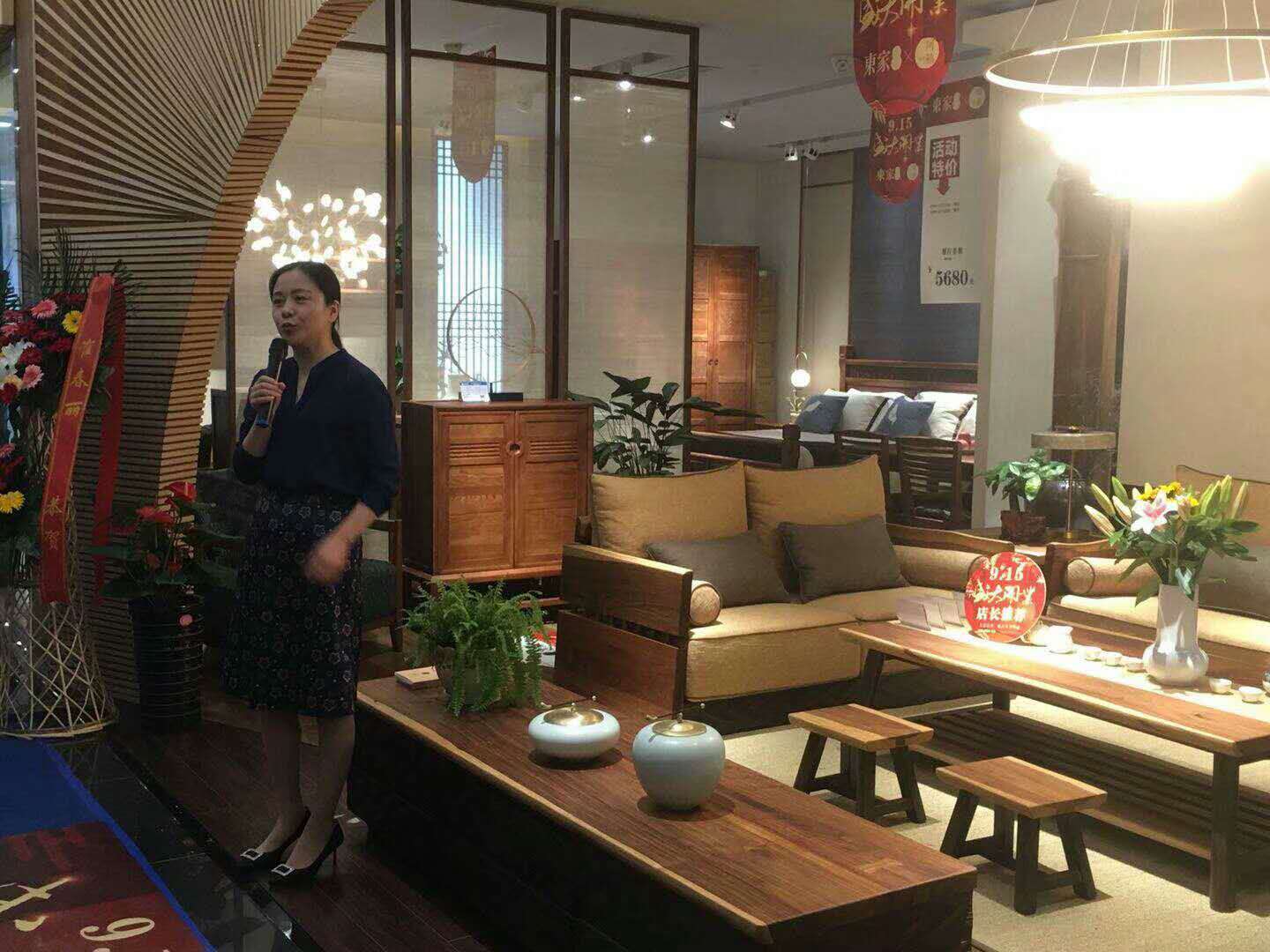 恭賀東家·阿禧鄭州店盛大開業