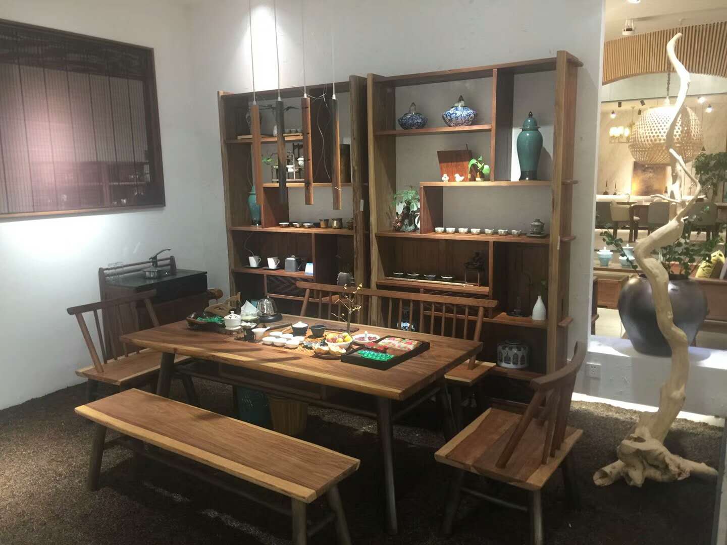 熱烈慶賀昆明東家·阿禧&花梨院子 兩店包裝升級,華麗呈現