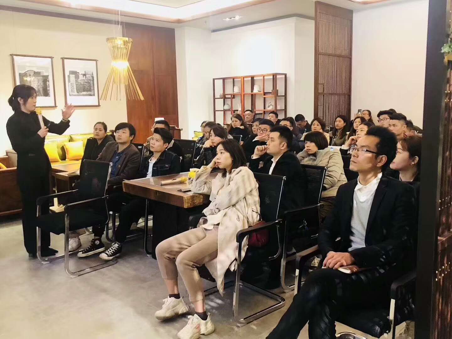 東家·長沙大店三小時的夜宴，突破百萬