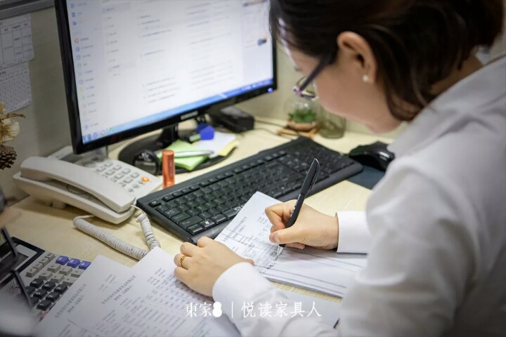 東家人物志 | 李艷艷:永遠站在客戶的角度看問題