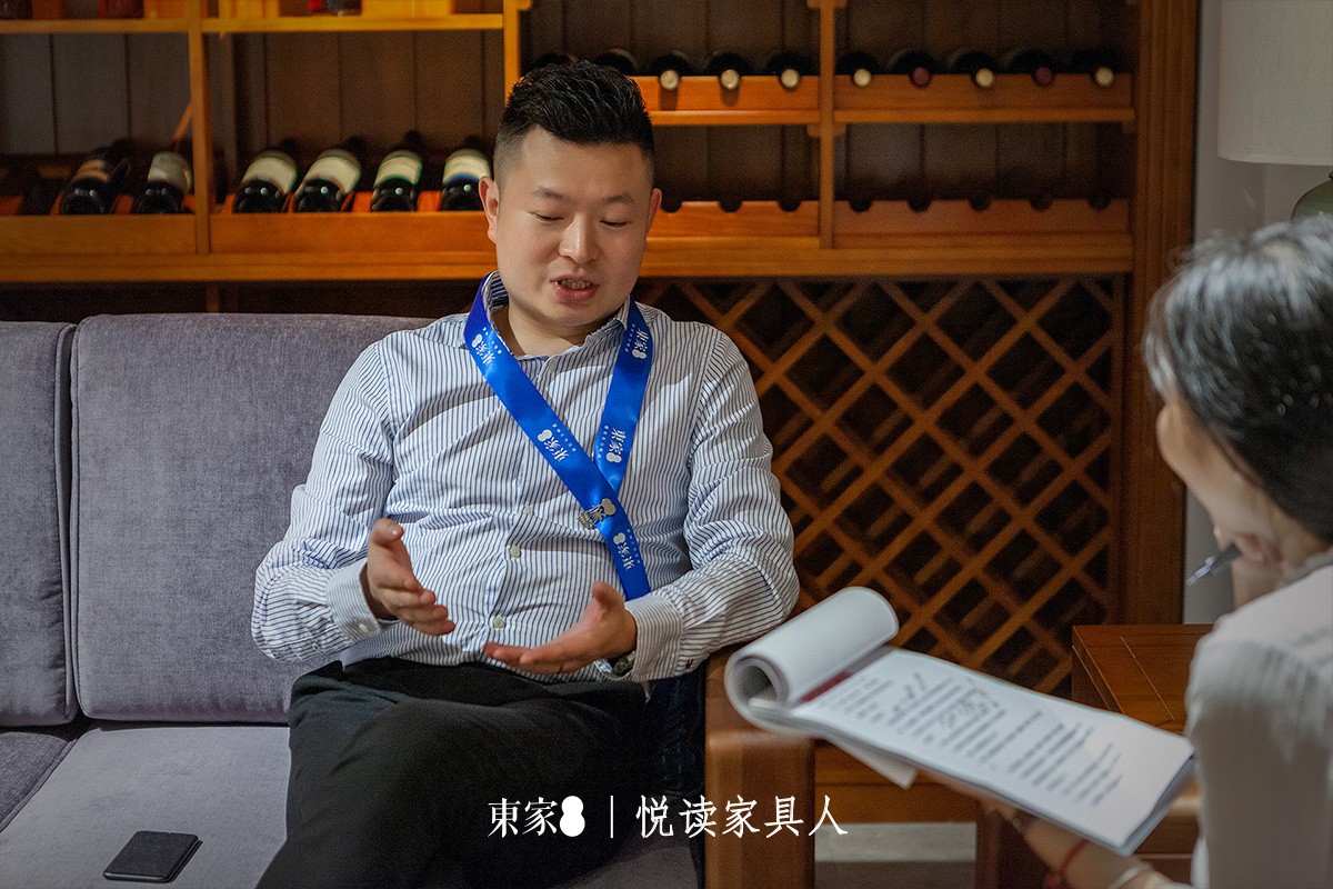 東家人物志|李明輝：破釜沉舟的東家家具之路