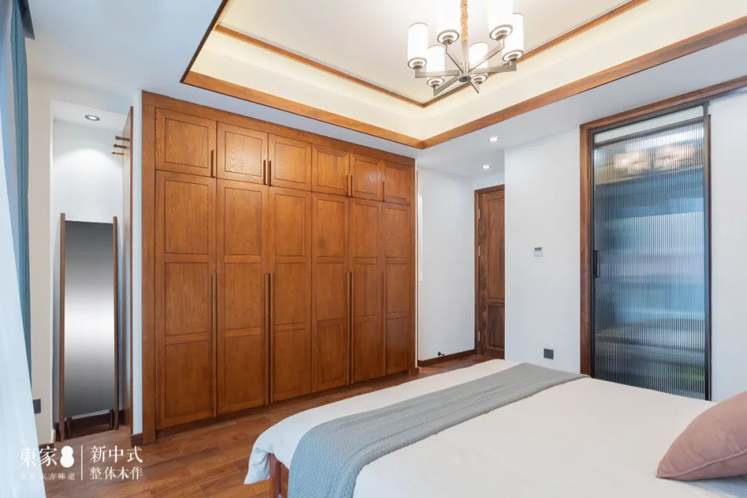 新中式案例 | 160m2復式居宅，隱形門設計，驚艷巧妙！